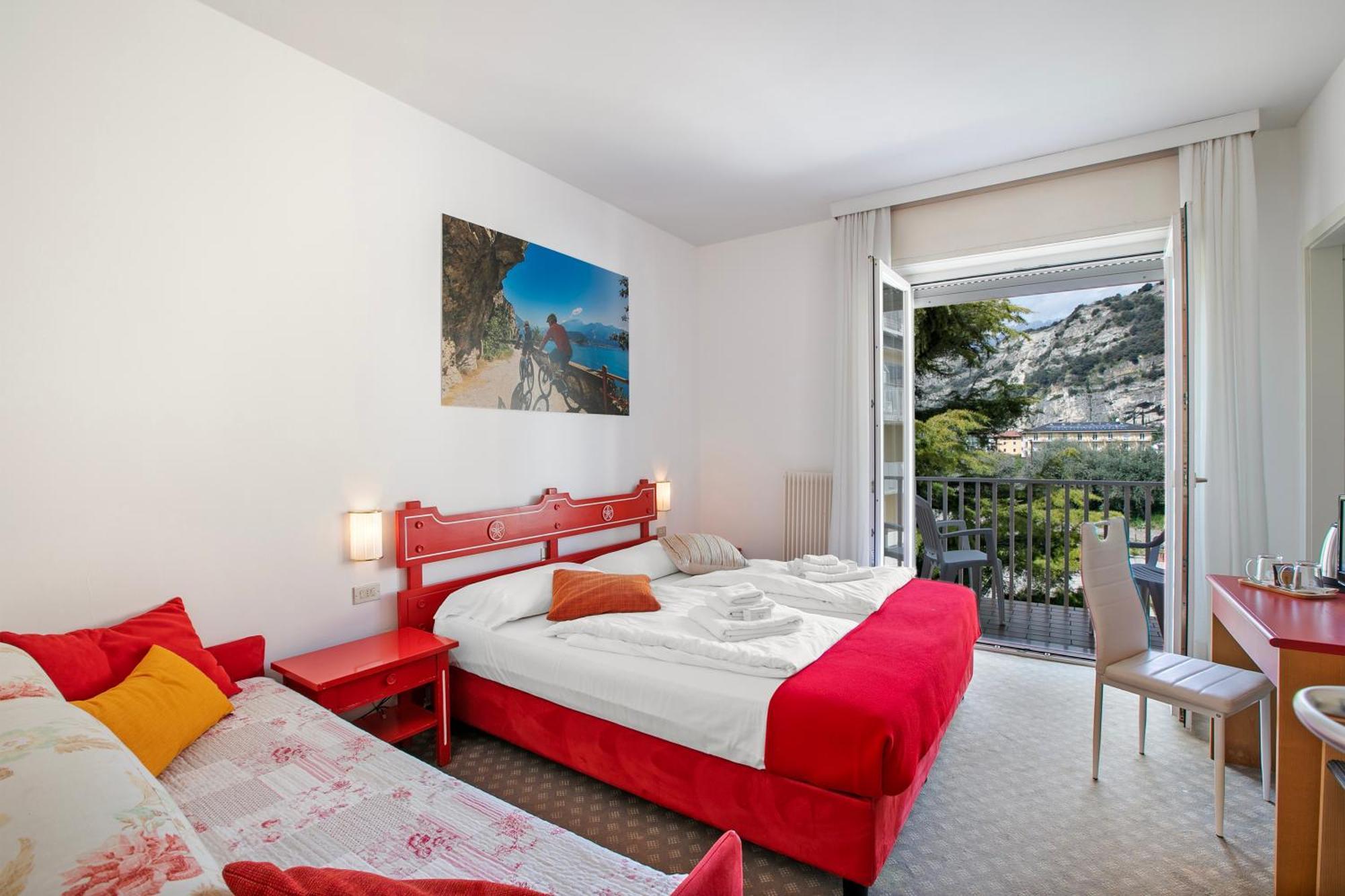 טורבולה Bike & Wind Hotel Villa Maria מראה חיצוני תמונה
