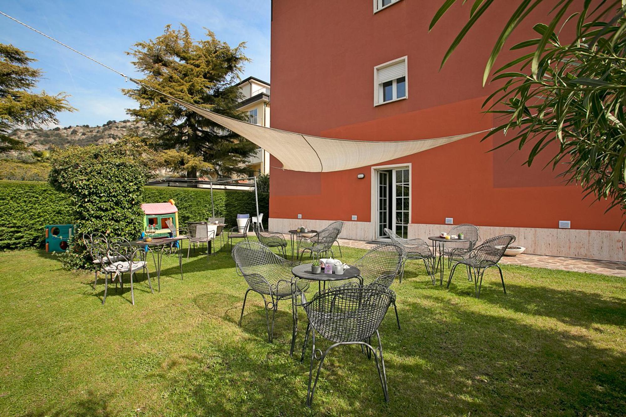 טורבולה Bike & Wind Hotel Villa Maria מראה חיצוני תמונה