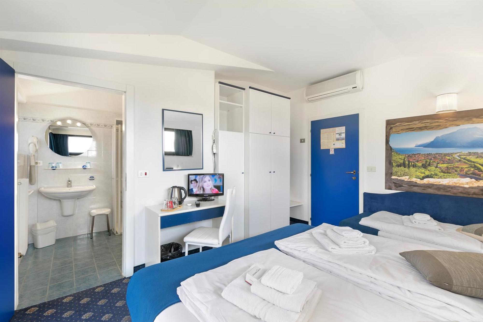 טורבולה Bike & Wind Hotel Villa Maria מראה חיצוני תמונה