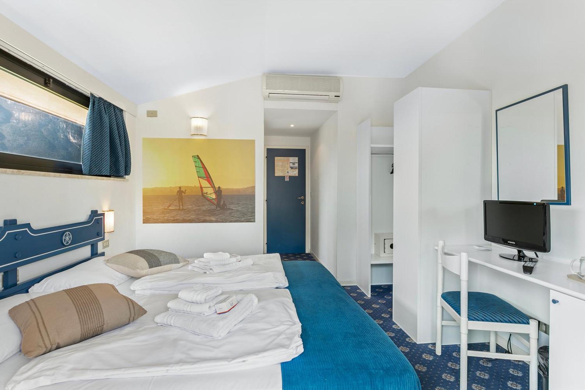 טורבולה Bike & Wind Hotel Villa Maria מראה חיצוני תמונה